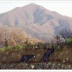 오늘도 어김없이 올립<b>니더</b>예24