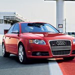 아우디 s4 quattro