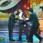 김제동 유재석 <b>커플룩</b> 입었다!