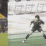 축구 공격수와 골기퍼의 <b>절묘</b>함