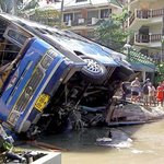 동남아 <b>지진</b>의 참상.