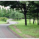 <b>도심</b>공원 벤취에서..
