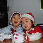메롱! <b>오빠</b> <b>사진</b>은 예쁘게 찍어야지.