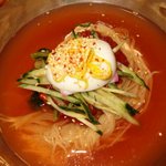 울면이 아니라 <b>밀면</b>