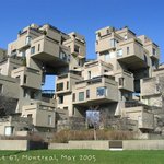 몬트리올 괴<b>apt</b>, 12층 가려면 승강기 6번