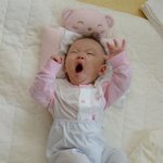 40일된 우리딸네미가 <b>하품</b>하는모습 정말귀여워