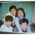 더블커플들의 행복한 웃음