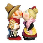 뽀뽀하는 소금 &amp; 후<b>추세</b>이커