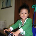 5살..<b>우진</b>이의 집에서 즐기는 스포츠^^**ㅋㅋ