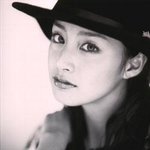 중절모 쓴 김태희씨의 <b>흑백</b>사진