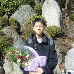 학교 <b>입학식</b> <b>때</b> 찍힌 사진