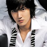 예비 06<b>학번</b> 연예인들