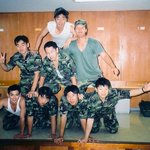 짬 차이를 보여주는  <b>피라미드</b>
