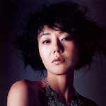 김윤진.. 매혹스러운 <b>자태</b>..