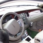 링컨타운카 내부 <b>콘솔</b>