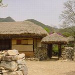 <b>초가</b> 마을 6.