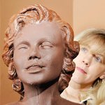 초콜릿으로 만든 마릴린 먼로 <b>흉상</b>