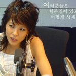 보아의 이모습. 왠지 트랙스의 <b>로즈</b>가 생각난다