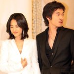 얼굴 반쪽된 강혜정과 <b>뻘쭘</b>한 조승우, 둘이 무슨 일 있나??