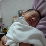 <b>엄마</b> <b>품</b>이 제일 좋아요~~