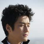 <b>지진희</b>