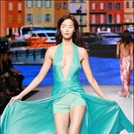 `블루마린`, `<b>블루</b>걸` 로맨틱한 여름 패션