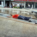 <b>낮술</b>한 아저씨
