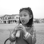 어느 <b>봄날</b> 오후에