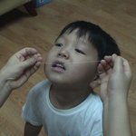 큰아들 <b>생전</b> 처음으로 이빨을 빼던날입니다.