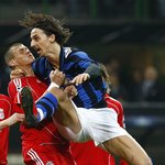 허니~ 키스미 <b>베이베</b>~