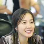참한  <b>엄지원</b>