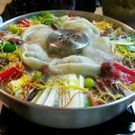 보글보글 만두<b>전골</b>