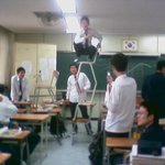 요즘애들은 이러고 <b>노네</b>~~