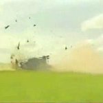 헬리콥터 추락 - 안에 탔던 사람은 <b>무사</b>