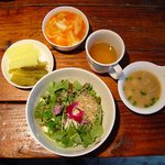 <b>허브</b>비빔밥