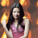 전지현은 과연 <b>절벽</b>인가??