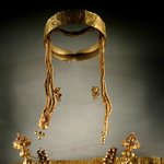 고대 희랍<b>왕비</b> 금 장식