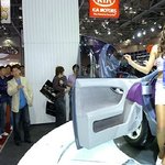 모터쇼에 나타난 <b>최홍만</b>