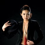 현영 속옷없는 정장 <b>도발</b>적 매력