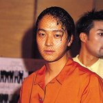 머리에 <b>그물망</b> 썼던 과거 강동원!!