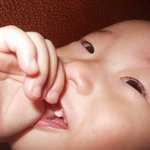 내손가락은 <b>자장가</b>