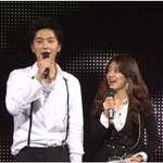 신동욱 바라보는 <b>홍수아</b> 뜨거워~
