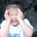 귀여운 예빈이의 <b>다양</b>한 표정
