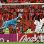 epa 선정 올해의 사진-포르투갈 2004 <b>유로</b> 축구