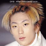 <b>이재원</b>씨- 메이크업이 좀 찐하네요~