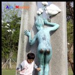 얼마나 만졌길래 <b>이</b> <b>모양</b>...