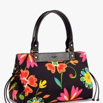 케이트 스페이드(kate spade)의 밝고 <b>화사</b>한 가방들