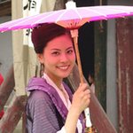 박지윤, <b>적색</b>유혹