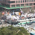 전쟁 <b>반대시위</b>