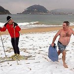 <b>희한</b>하긴 피차 마찬가지